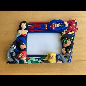 Warner bros studios superman batman wonderwoman 3d sculpted picture frame